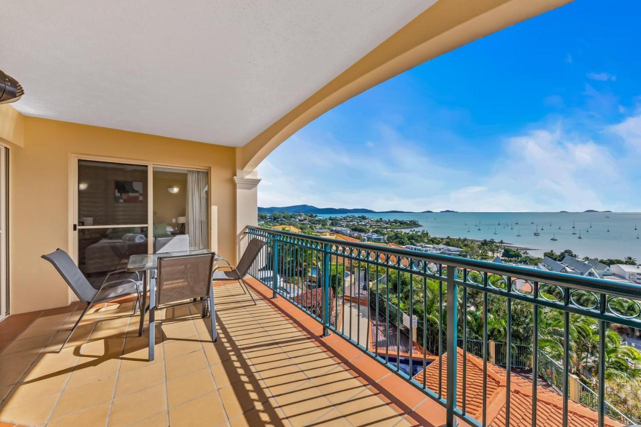 Magnificence At Airlie Apartment Airlie Beach Exterior photo